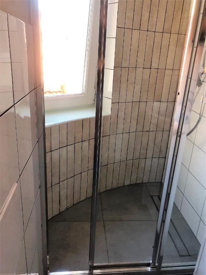 Sentymenty - Apartamenty W Kamienicy Na Mickiewicza Torun Exterior foto