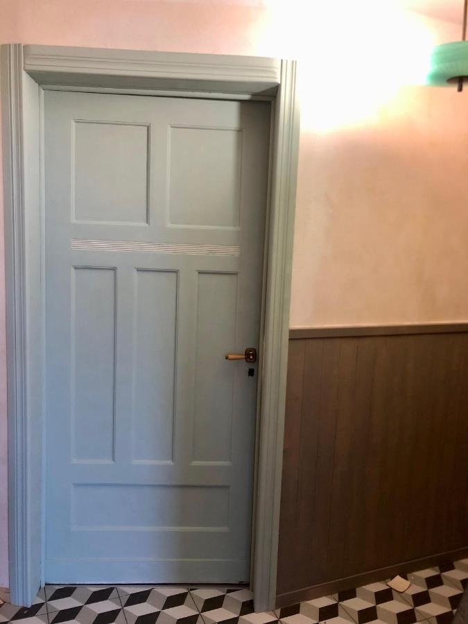 Sentymenty - Apartamenty W Kamienicy Na Mickiewicza Torun Exterior foto