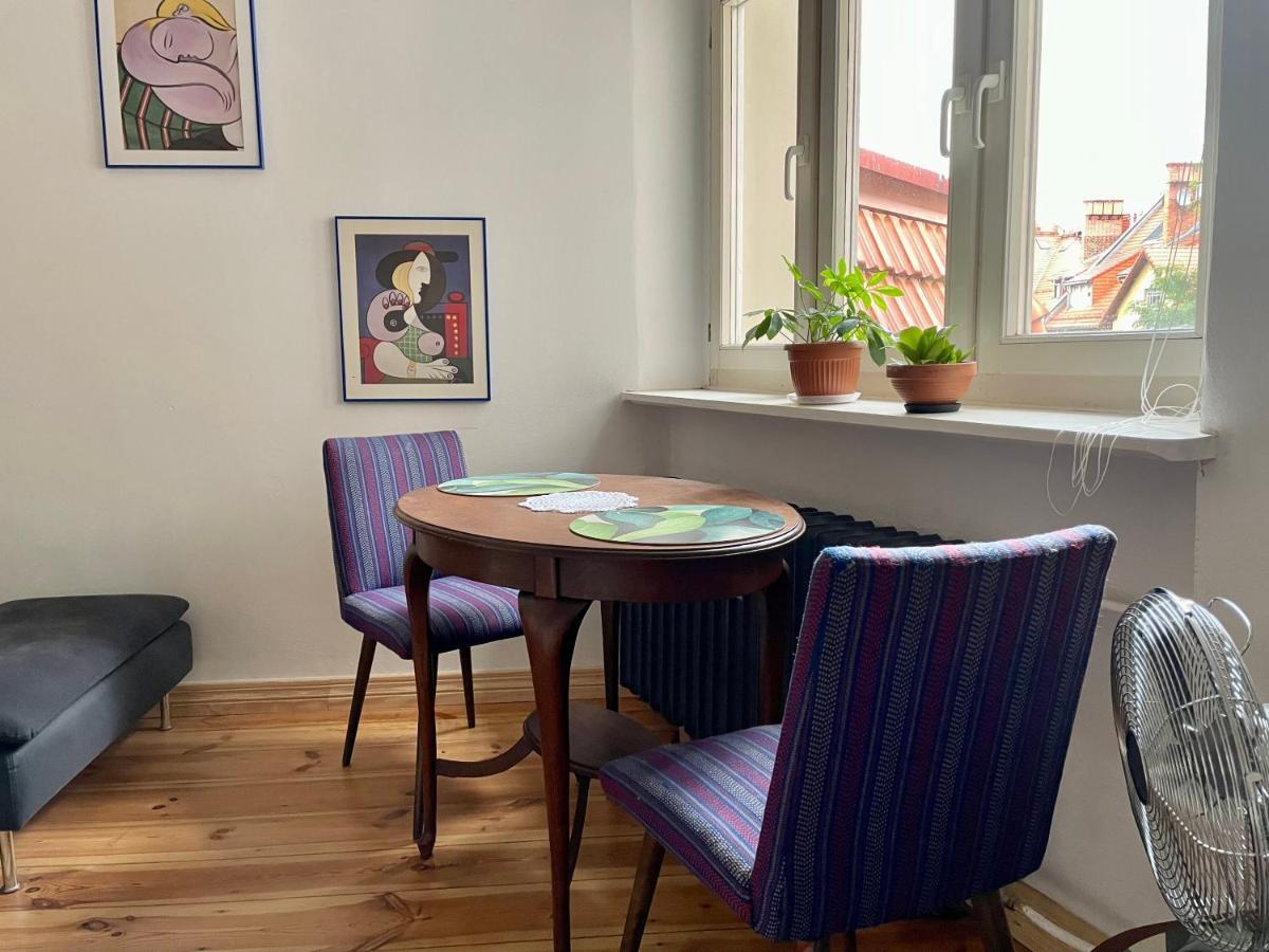 Sentymenty - Apartamenty W Kamienicy Na Mickiewicza Torun Exterior foto
